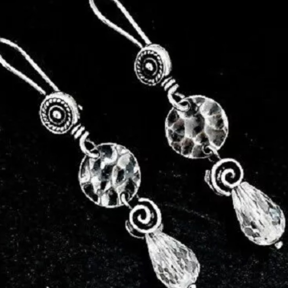 Silpada Vintage Sterling Silver CZ
Hammered Swirl Dangle Earrings